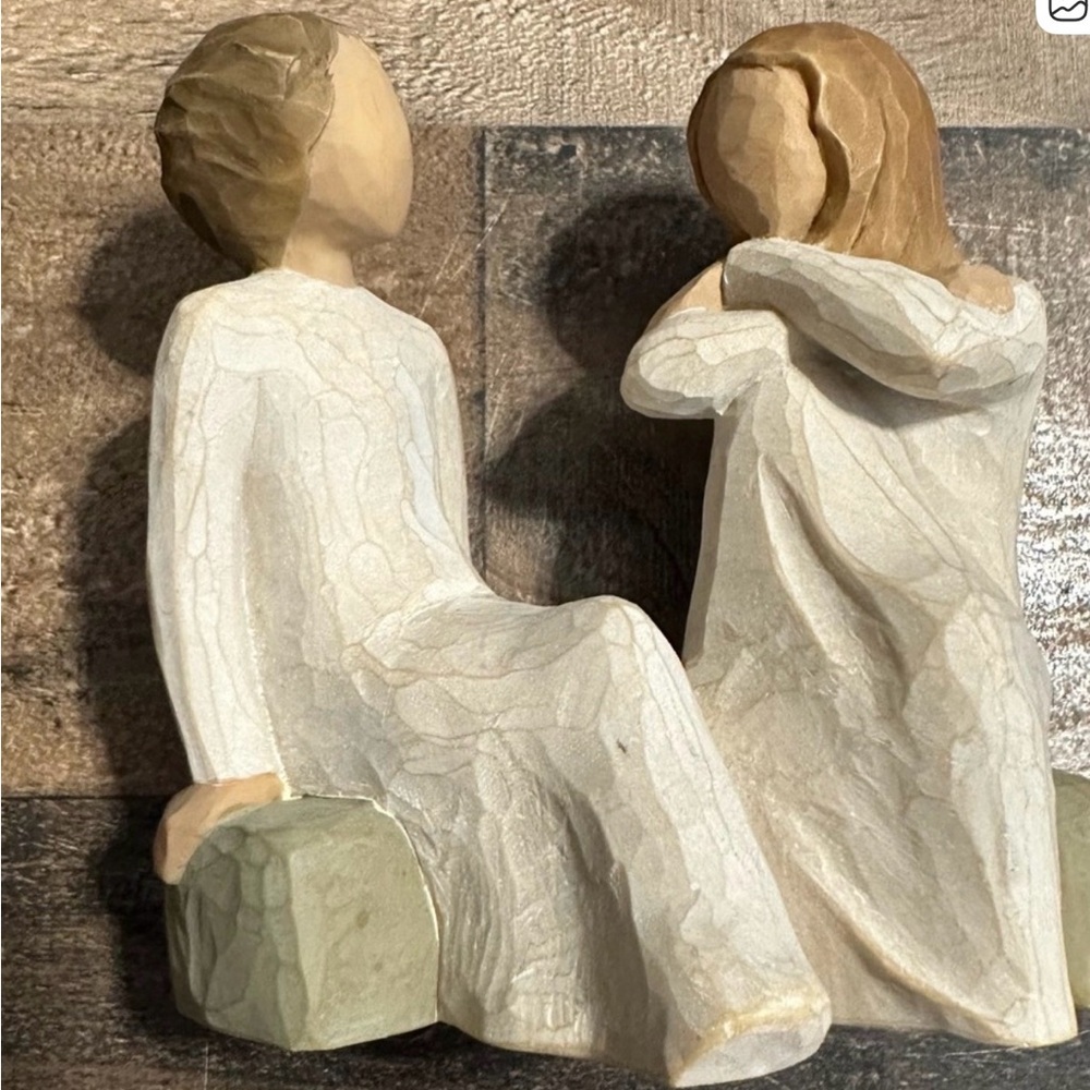 Willow Tree Heart & Soul Sisters Figurine